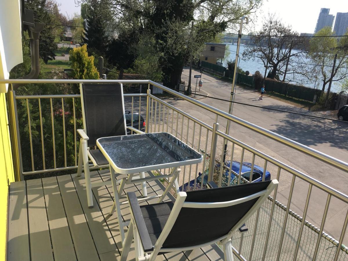 Apartment Ajo Apartments - Alte Donau Lake View Balcony Studio - Self-Check-In *